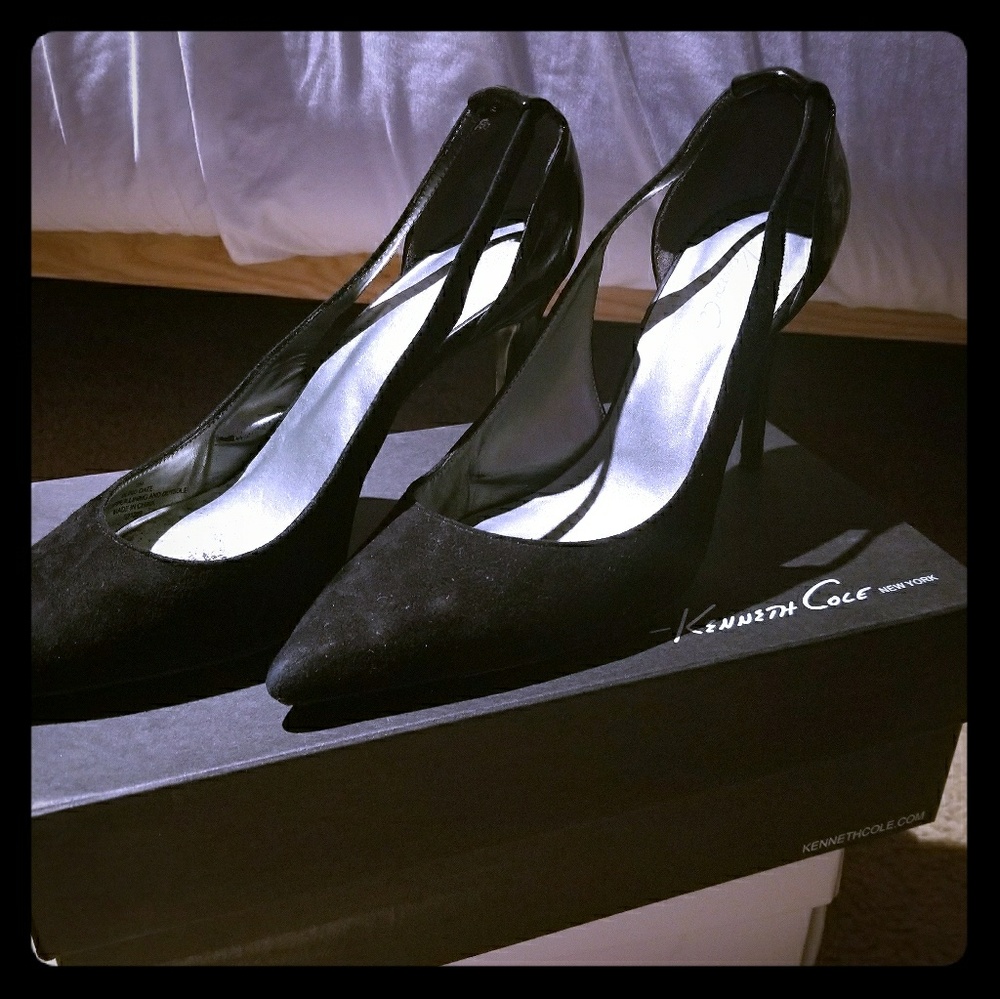 Kenneth Cole Suede Heels